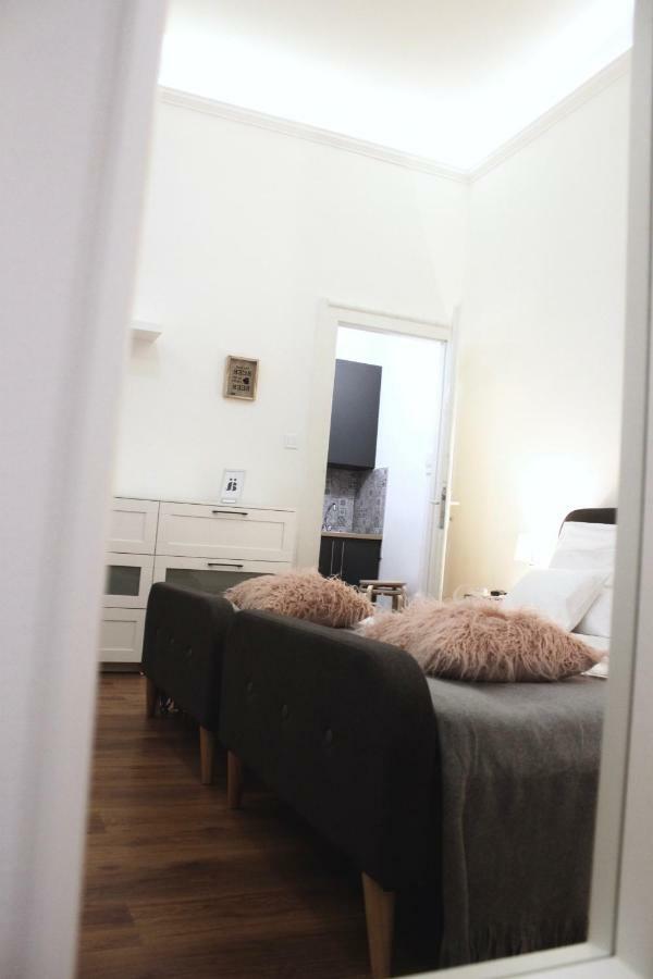City Center Apartman - Weidlich Palace - Мишкольц Экстерьер фото